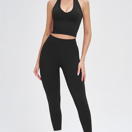 The Whim Sports Bra Leggings 2-Piece Set