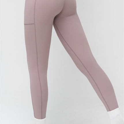 The BoldFit Sports Bra Leggings 2-Piece Set