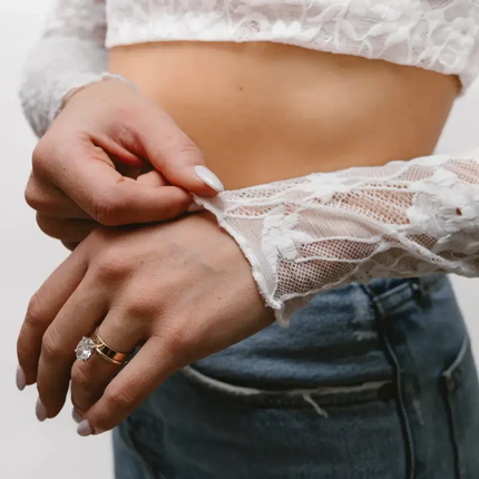 Full Lace Long-Sleeved Halftee