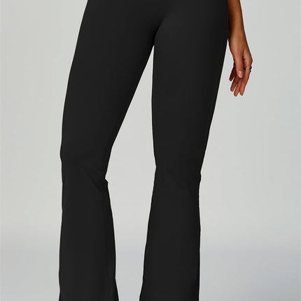 The Quest Tank Flared Leggings 2-Piece Set