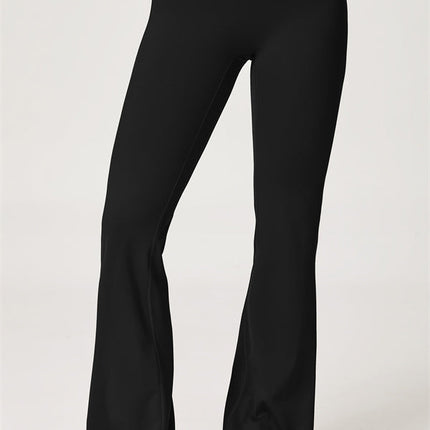 The Axis Sports Bra Flared Leggings 2-Piece Set