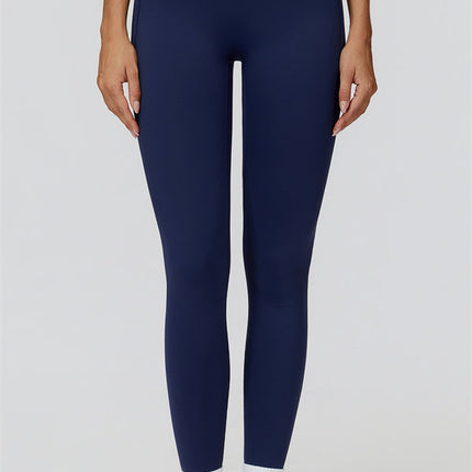 The Canyon Sports Bra Leggings 2-Piece Set