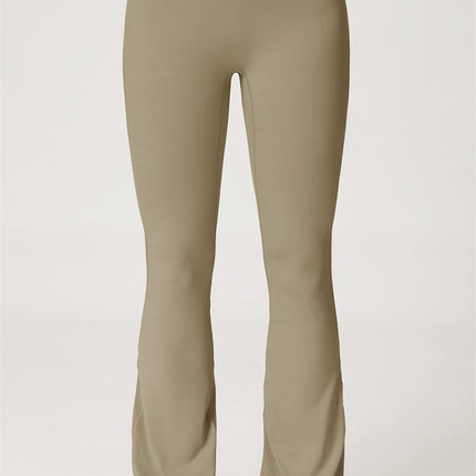 The Lily Sports Bra Flared Leggings 2-Piece Set