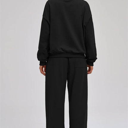 The Kinetic Sweatshirt Sweatpants 2-Piece Set