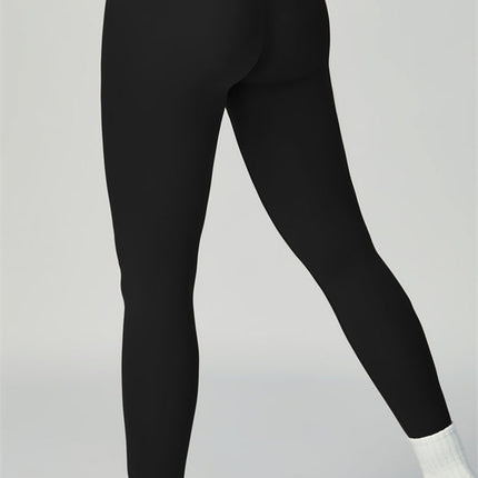 The Quest Tank Leggings 2-Piece Set