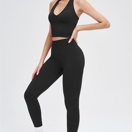 The Whim Sports Bra Leggings 2-Piece Set