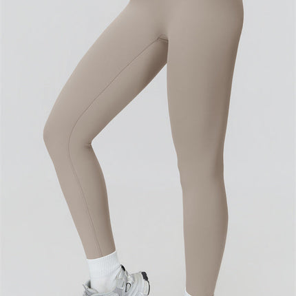 The Butterfly Sports Bra Leggings 2-Piece Set