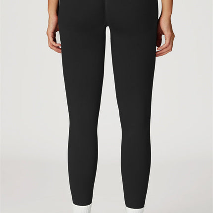 The Sculpt Crop Top Leggings 2-Piece Set