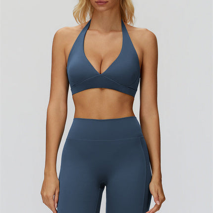 The Fyra Sports Bra Flared Leggings 2-Piece Set