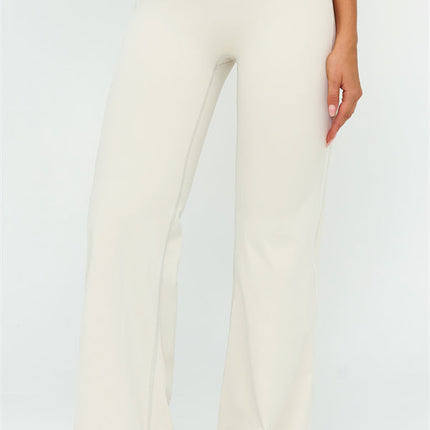 The Amara Sports Bra Flared Leggings 2-Piece Set