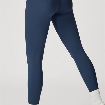 The Radiant Crop Top Leggings 2-Piece Set