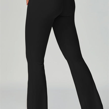 The Quest Tank Flared Leggings 2-Piece Set