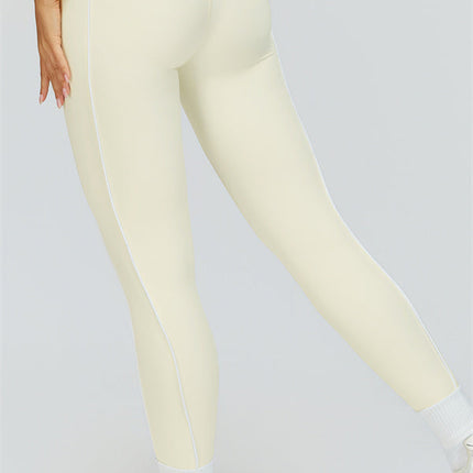 The Whisper Crop Top Leggings 2-Piece Set
