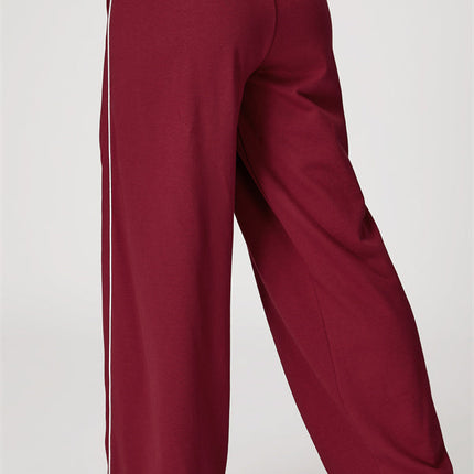 The Amara Sweatshirt Pants 2-Piece Set