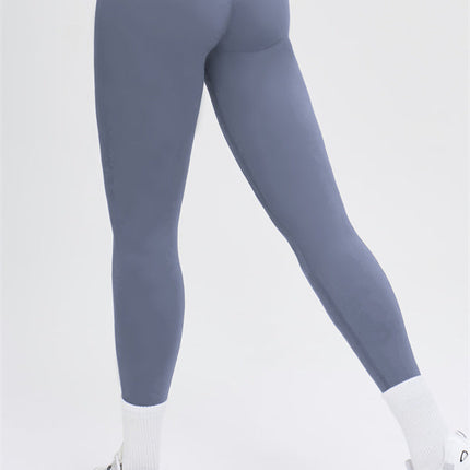The Stride Crop Top Isabella Leggings 2-Piece Set