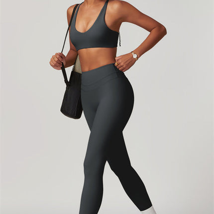 The Enigma Sports Bra Leggings 2-Piece Set