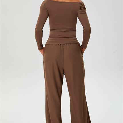 The Rush Off-shoulder T-shirt Sweatpants 2-Piece Set