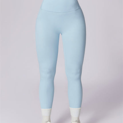 The Eloise Sports Bra Leggings 2-Piece Set