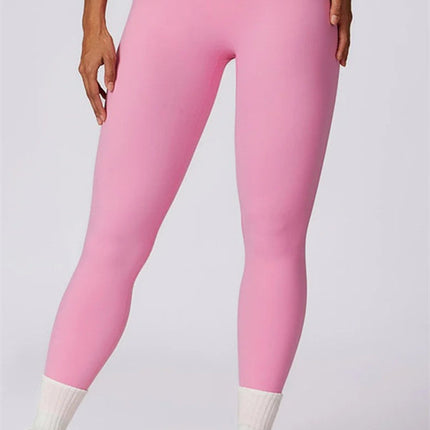 The Eloise Sports Bra Leggings 2-Piece Set