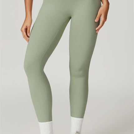 The Eloise Sports Bra Leggings 2-Piece Set