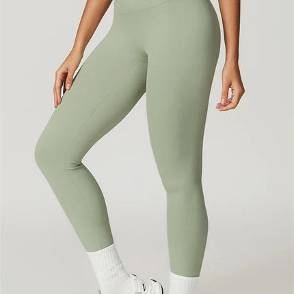 The Eloise Sports Bra Leggings 2-Piece Set