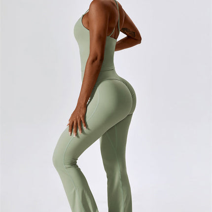 The Lily Belle Sports Bra Flared Leggings 2-Piece Set