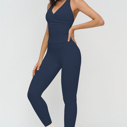 The Stride Crop Top Leggings 2-Piece Set