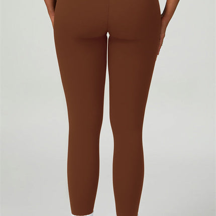 The Seraphine Sports Bra Leggings 2-Piece Set