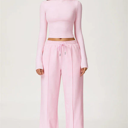 The Motion Crop Top Sweatpants 2-Piece Set