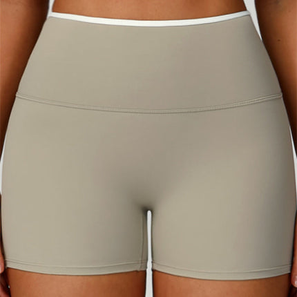The Quest Sports Bra Shorts 2-Piece Set