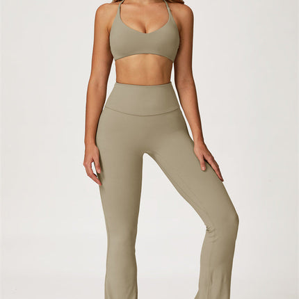 The Lily Sports Bra Flared Leggings 2-Piece Set