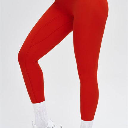 The Stride Crop Top Isabella Leggings 2-Piece Set