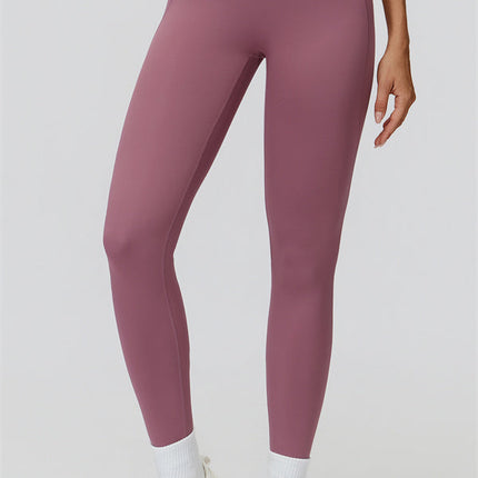 The Canyon Crop Tank Leggings 2-Piece Set