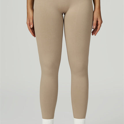 The Prime Sports Bra Leggings 2-Piece Set