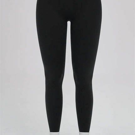 The Svelte Tank Top Leggings 2-Piece Set