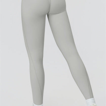 The Canyon Sports Bra Leggings 2-Piece Set