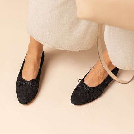 Amelie Black Floral