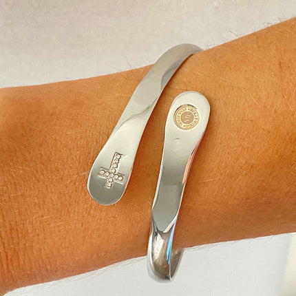Cross Bracelets, Faith Bracelets, Engraved Bracelets Let your faith be bigger than your fear
