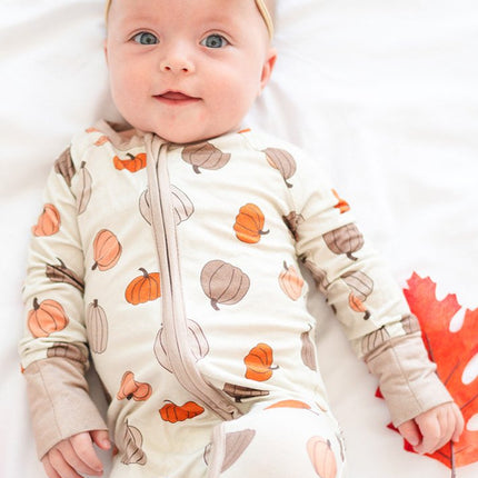 Pumpkins Beige (Convertible Zip Footies)