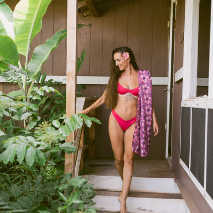 Malo Kai Pareo - Hibiscus Hunny