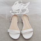 SATIN LACE UP / 9 Toddler