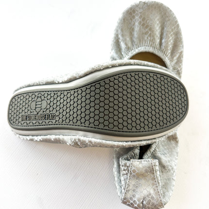 Dusty Snakes