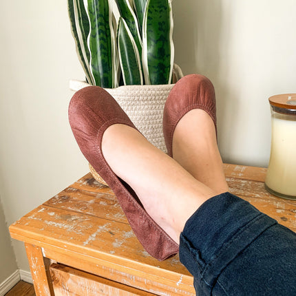 Mauve Oil Tanned