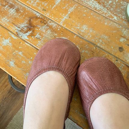 Mauve Oil Tanned