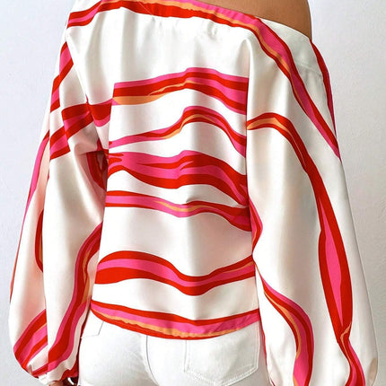 Off-Shoulder Wavy Stripe Short Sleeve Top