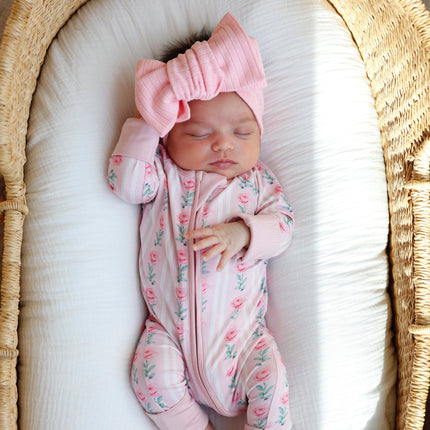 La Vie En Rose (Convertible Zip Footies)