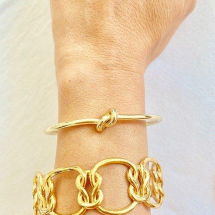 Dainty Love Knot Bracelet