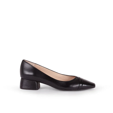 Berta All Black