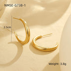 One Size / Small Gold Ear Ring