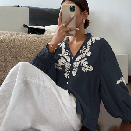V neck Solid Color Machine Embroidery Pearl Single Breasted Lantern Long Sleeve Top